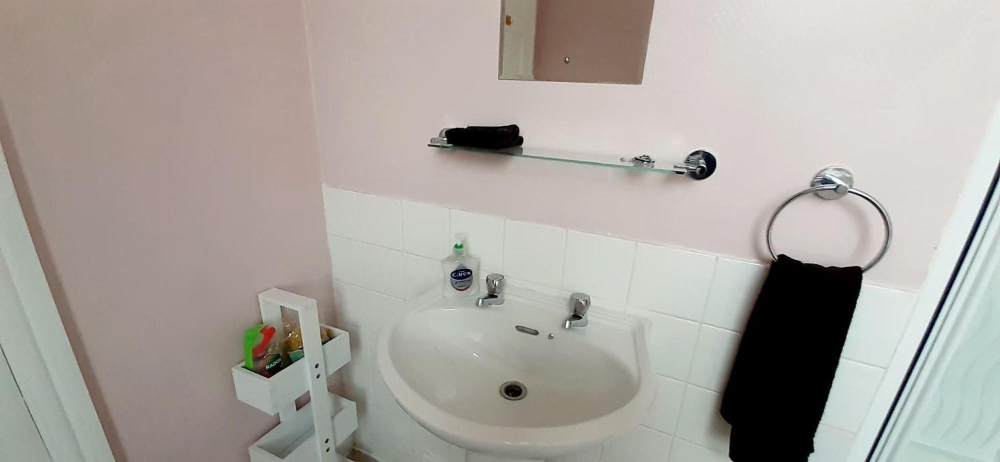 Queens Rooms ポルスマドグ 部屋 写真